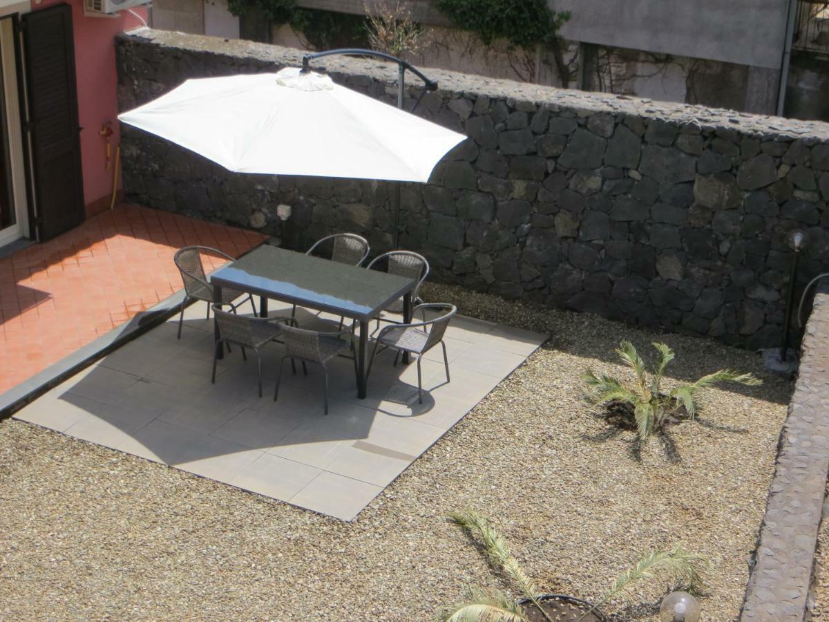 Villa Leonardi Zafferana Etnea Exterior foto